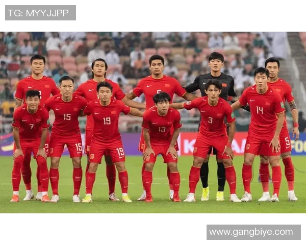 足球明星精彩瞬间全员合照汇总尽享球场魅力与团队精神 足球明星精彩瞬间全员合照汇总尽享球场魅力与团队精神