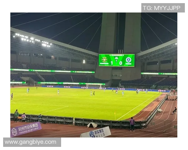 银河战舰的足球明星们如何在绿茵场上书写传奇与荣耀的篇章 银河战舰的足球明星们如何在绿茵场上书写传奇与荣耀的篇章